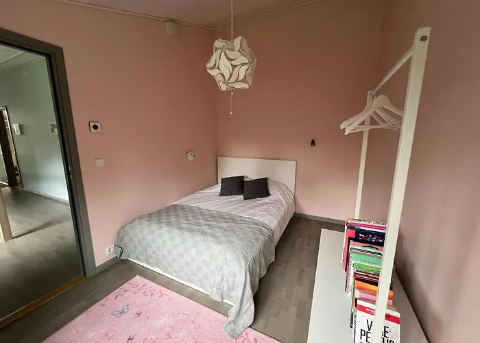 Ariana * Κουρεσάαρε